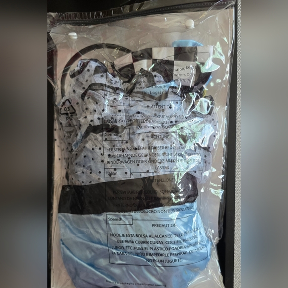 Lady costume - Picture 3 of 3